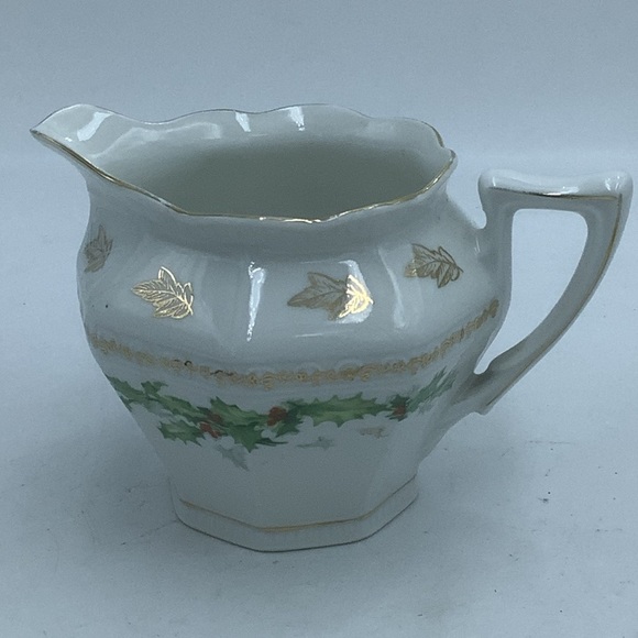 Z. S. & C. Bavaria Holiday Holly Creamer - Picture 3 of 12